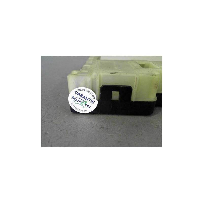 BOITIER GESTION HABITACLE RENAULT CLIO II PH.1 98-2001
