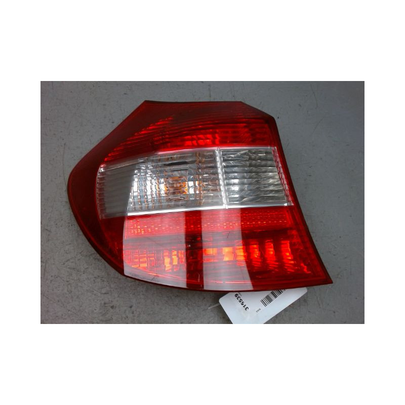 FEU ARRIERE GAUCHE  BMW SERIE 1