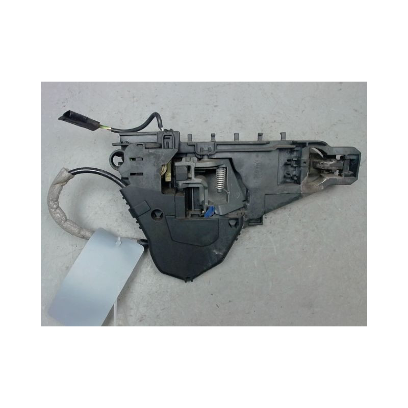 POIGNEE EXTERIEURE PORTE AVANT GAUCHE MERCEDES CLASSE B 05-08