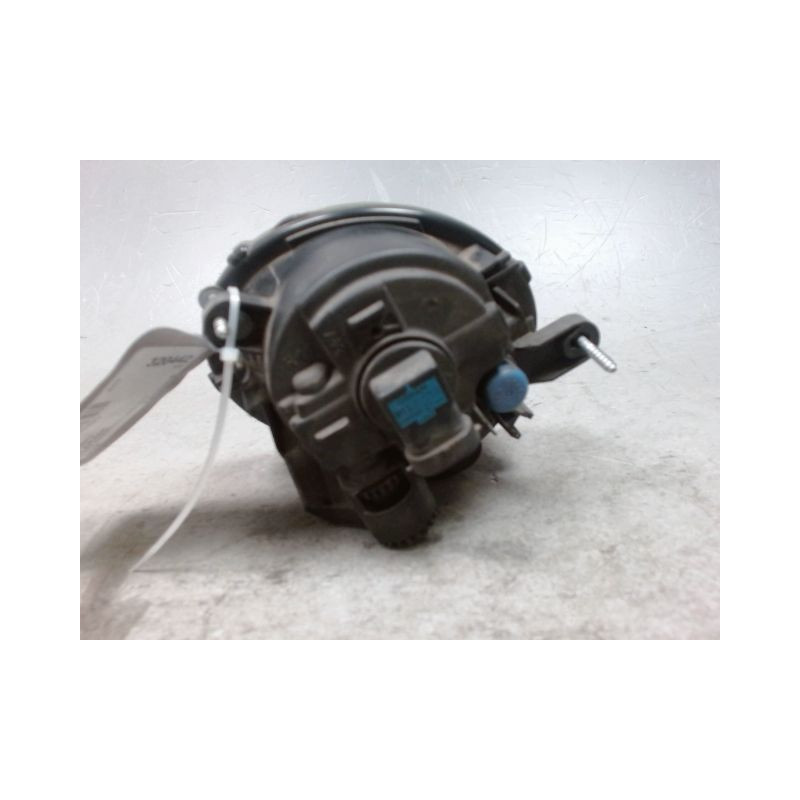 PHARE ANTIBROUILLARD AVANT DROIT RENAULT TWINGO