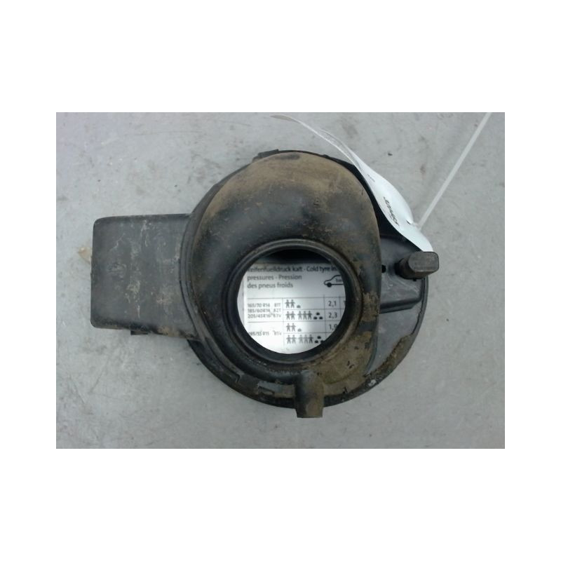 VOLET DE TRAPPE CARBURANT VOLKSWAGEN POLO 2005-