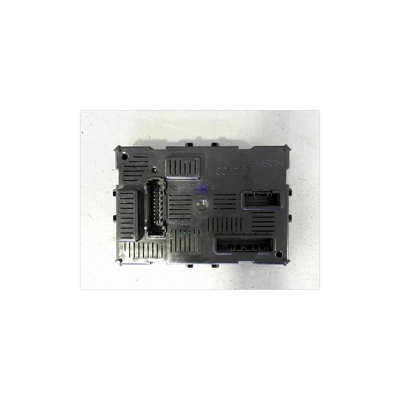 BOITIER GESTION HABITACLE RENAULT CLIO III PH.2 ESTATE 09-12