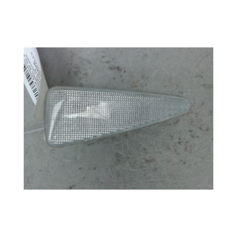 REPETITEUR AILE DROIT DACIA SANDERO 2008-