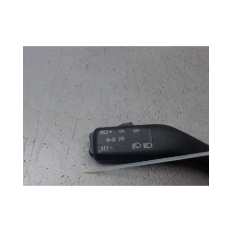 COMMANDE CLIGNOTANT SEAT LEON