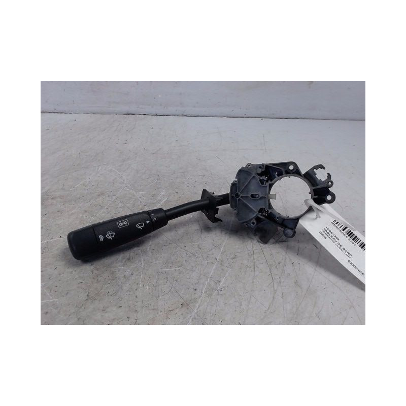 COMMANDE CLIGNOTANT MERCEDES E200