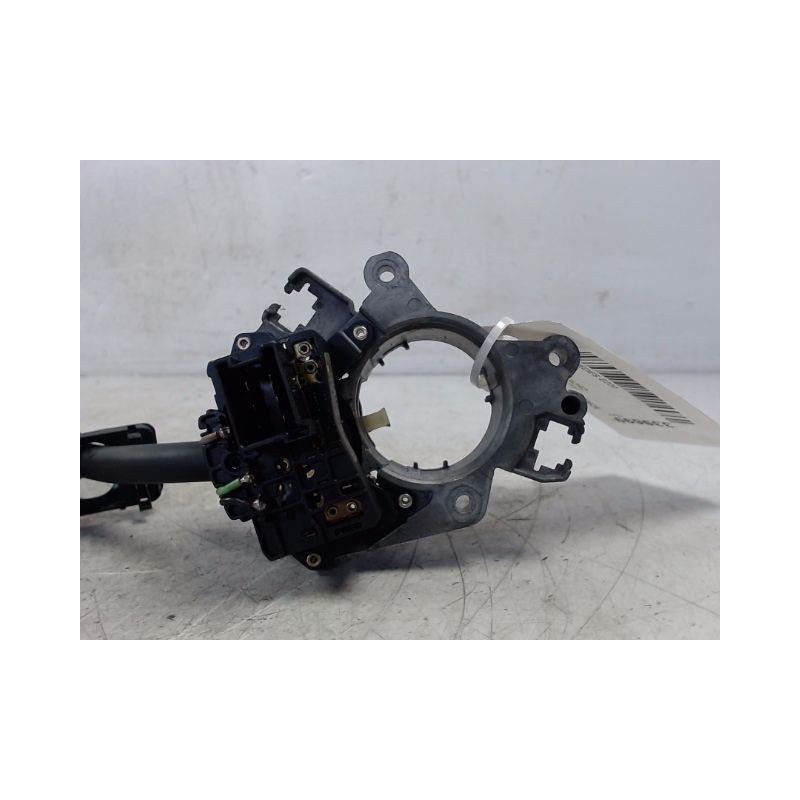COMMANDE CLIGNOTANT MERCEDES E200