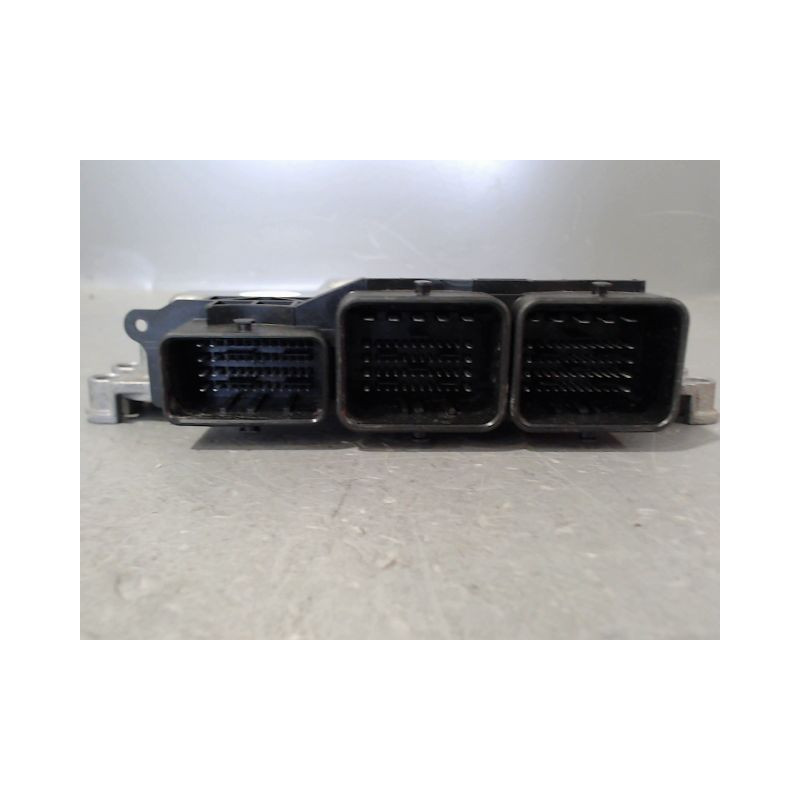 CALCULATEUR MOTEUR PEUGEOT 308 2011-