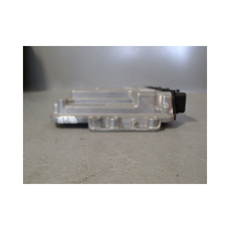 CALCULATEUR MOTEUR FORD C-MAX