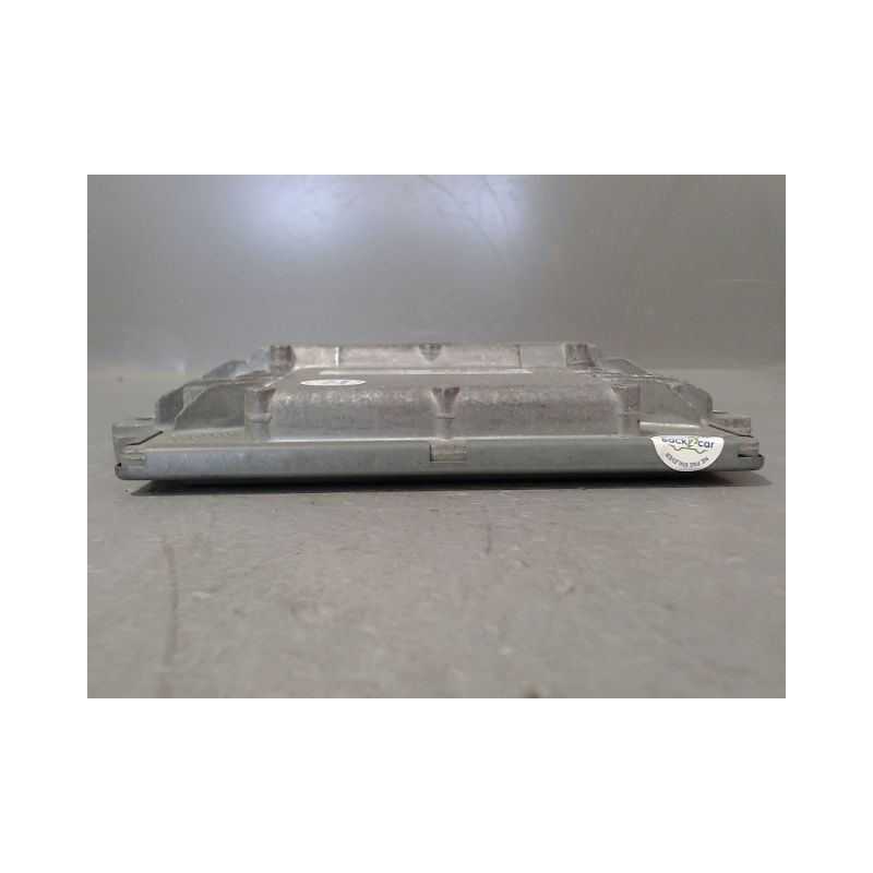 CALCULATEUR MOTEUR RENAULT CLIO III 2007-