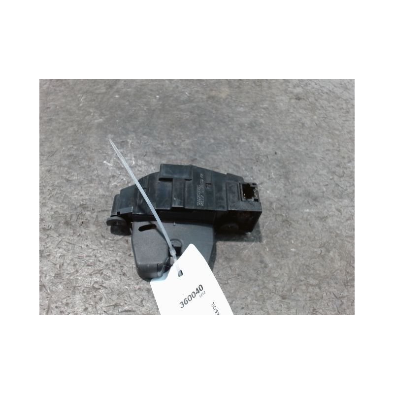 SERRURE HAYON  CITROEN C4 PICASSO