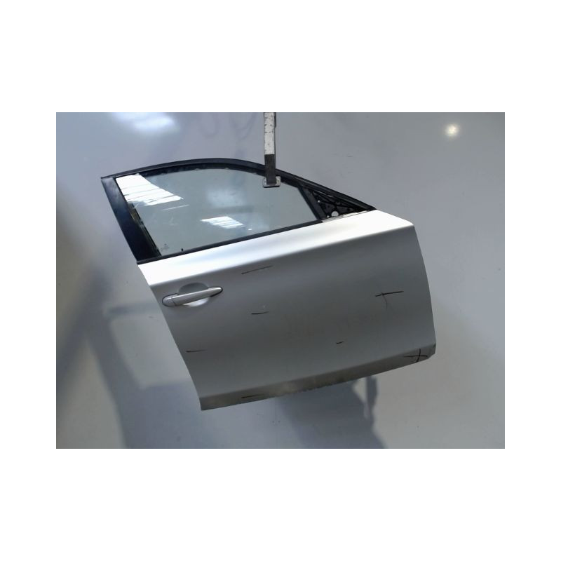 PORTE AVANT DROIT B.M.W. SERIE 1