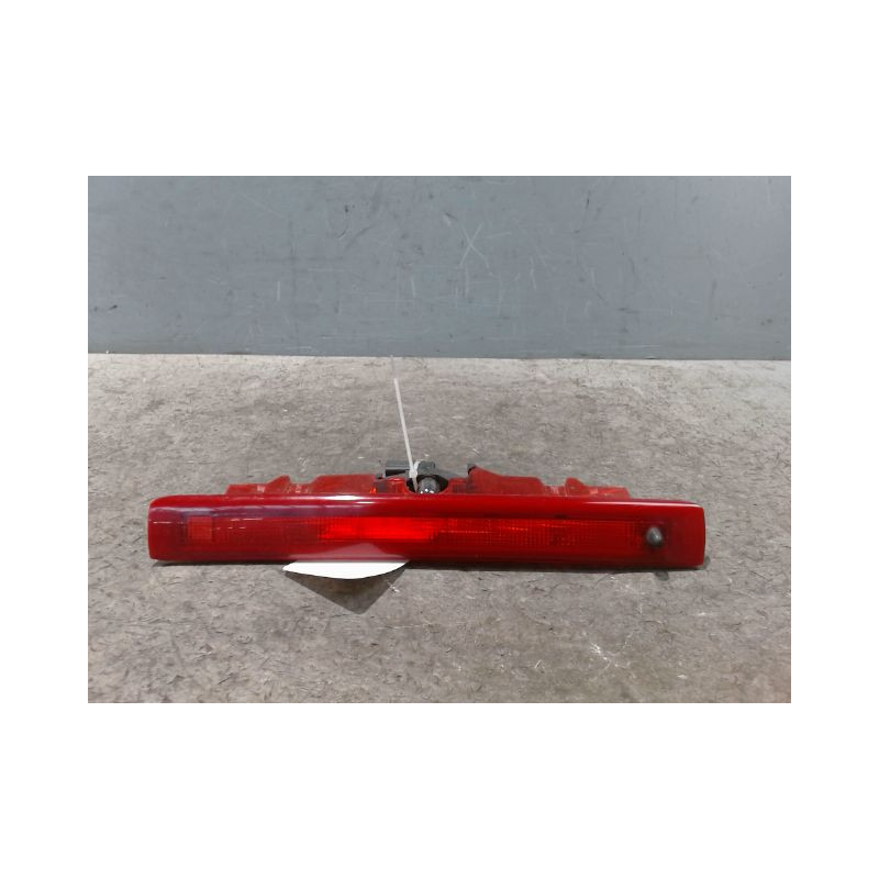 FEUX STOP SUPPLEMENTAIRE RENAULT CLIO III 2007-
