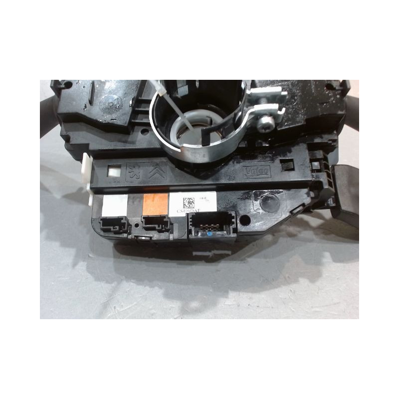 BLOC COMMODOS PEUGEOT 208
