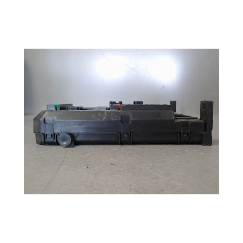 BOITIER GESTION HABITACLE PEUGEOT 208