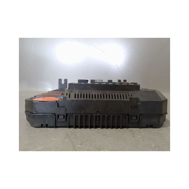 BOITIER GESTION HABITACLE PEUGEOT 208