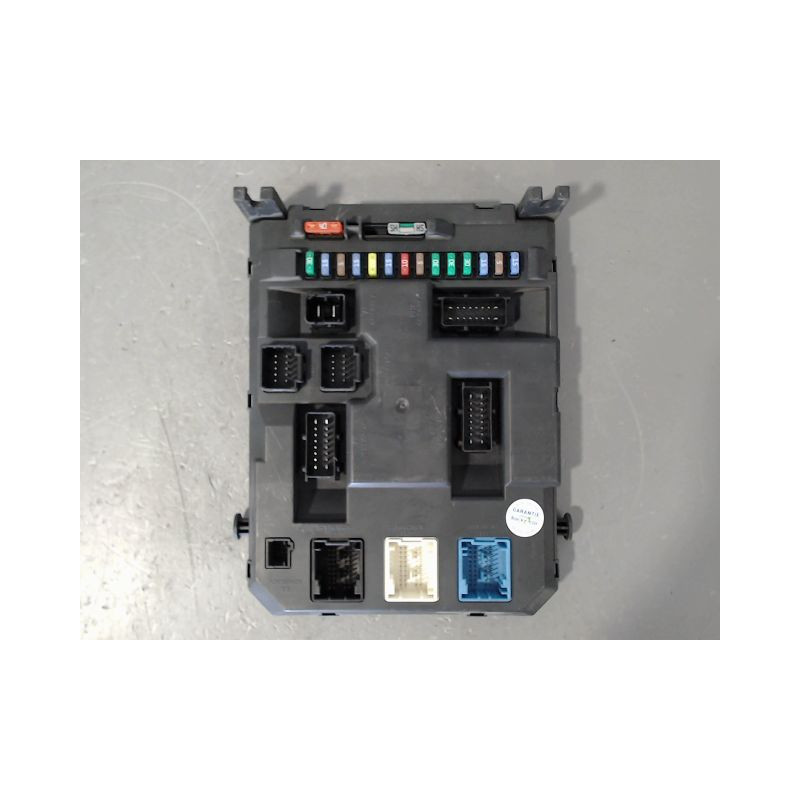 BOITIER GESTION HABITACLE PEUGEOT 207 2006-2013