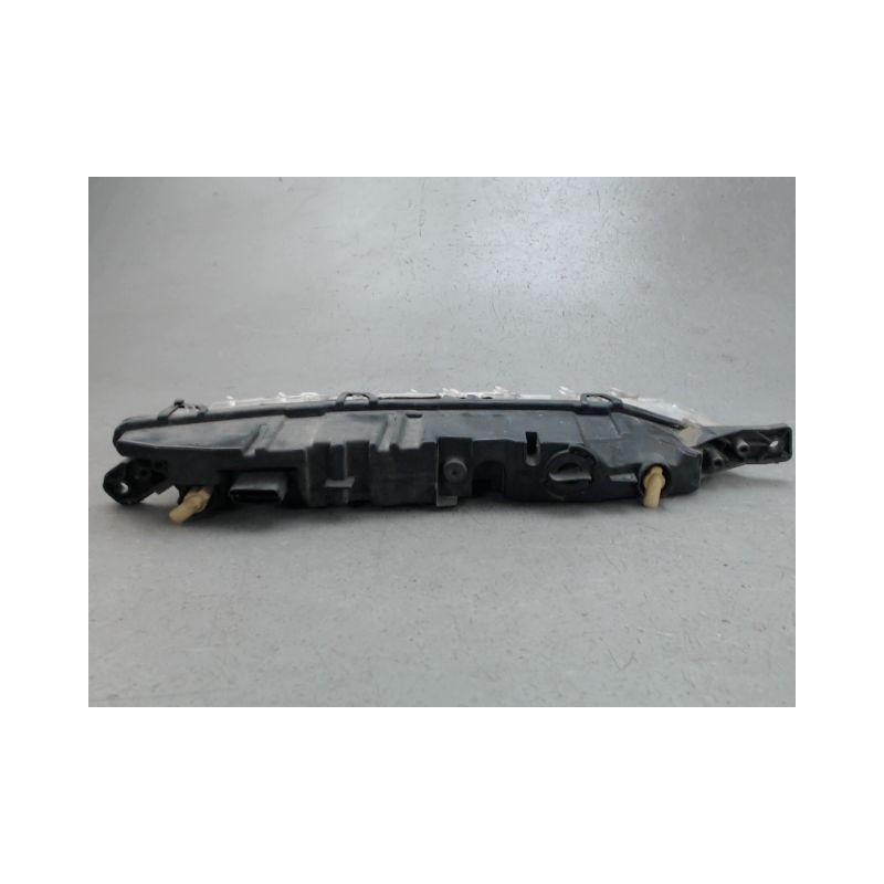 FEUX POSITION GAUCHE CITROEN C4