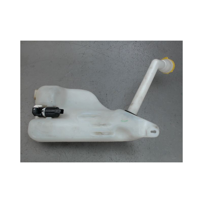 RESERVOIR LAVE-GLACE AVANT RENAULT MEGANE