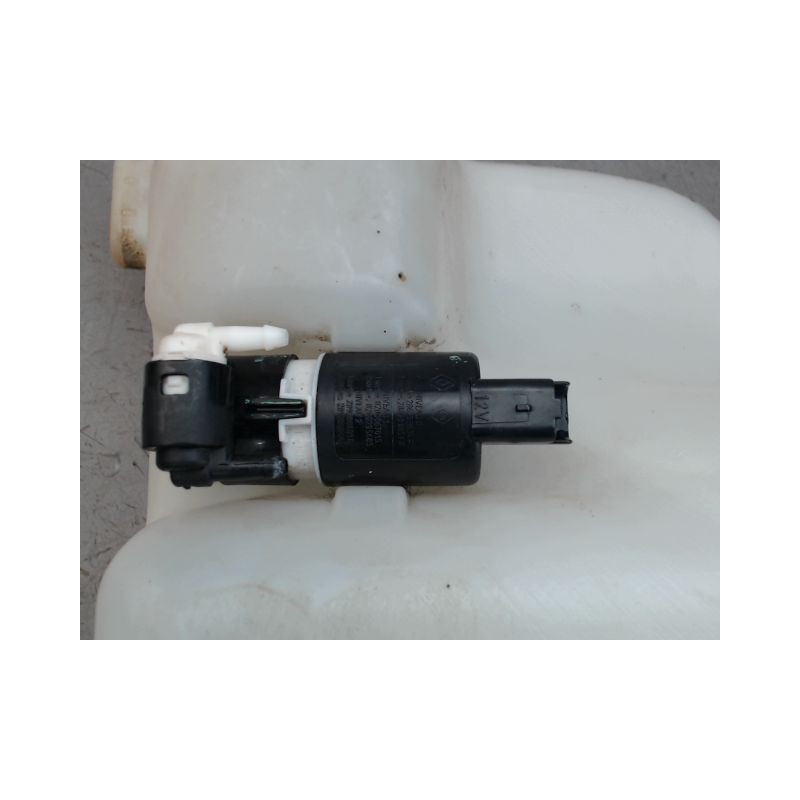 RESERVOIR LAVE-GLACE AVANT RENAULT MEGANE