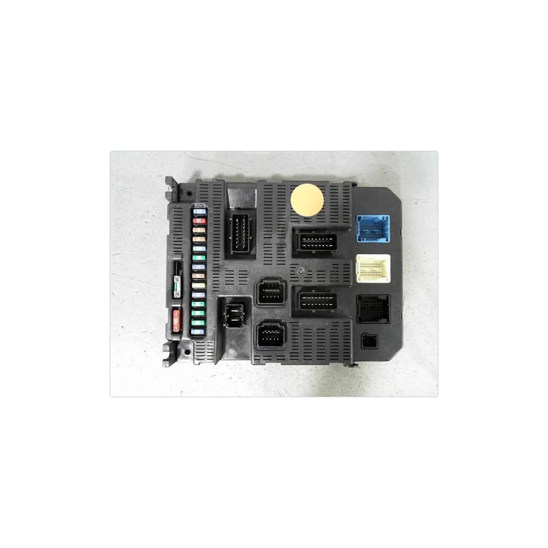 BOITIER GESTION HABITACLE CITROEN C4 04-08