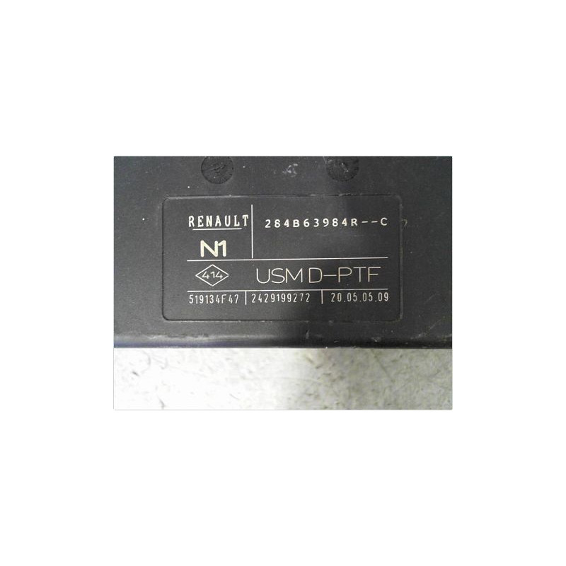 BOITE A FUSIBLES RENAULT LAGUNA III ESTATE 07-10