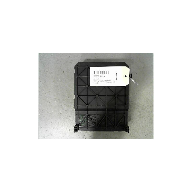 BOITIER GESTION HABITACLE PEUGEOT 206 98-09