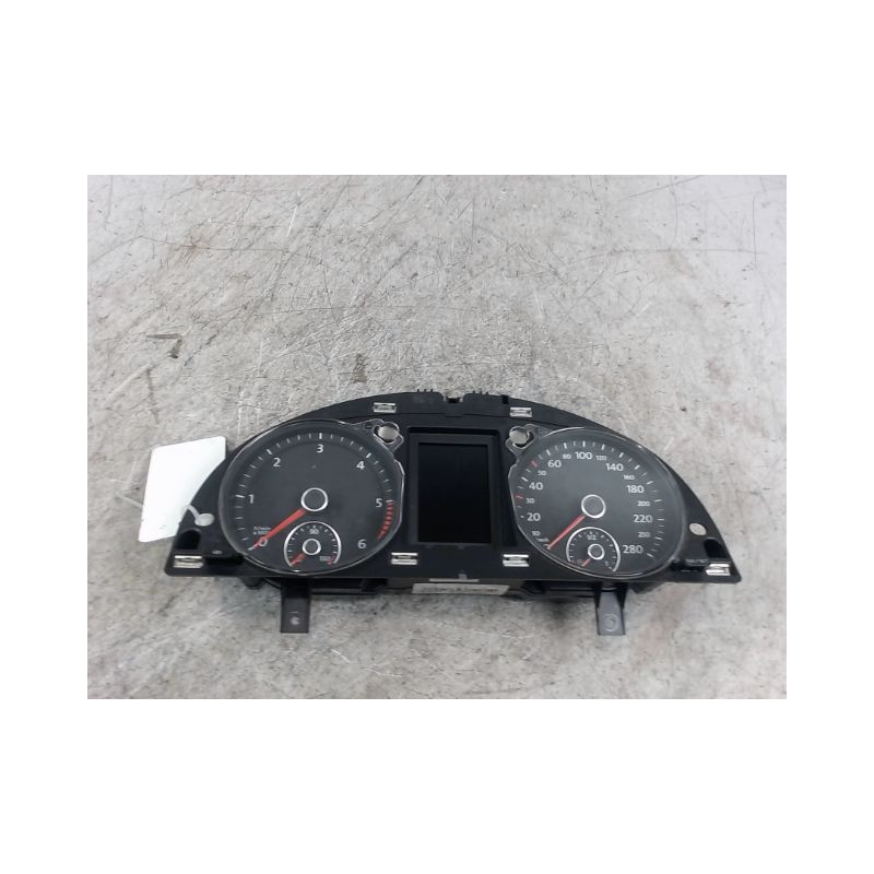 BLOC COMPTEURS VOLKSWAGEN PASSAT 2010-