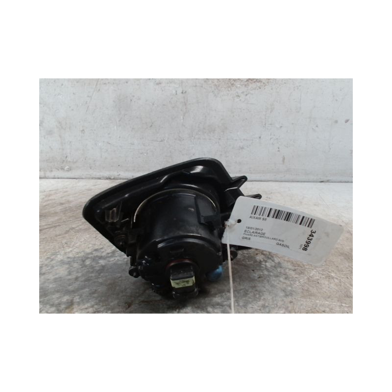 PHARE ANTIBROUILLARD AVANT GAUCHE AIXAM S8