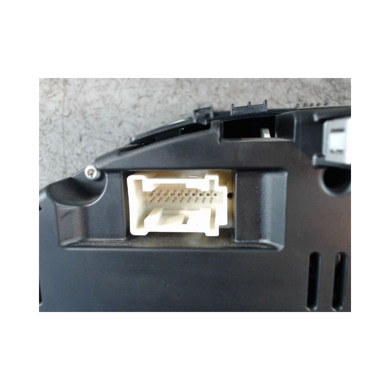 BLOC COMPTEURS MERCEDES CLASSE A 2004-