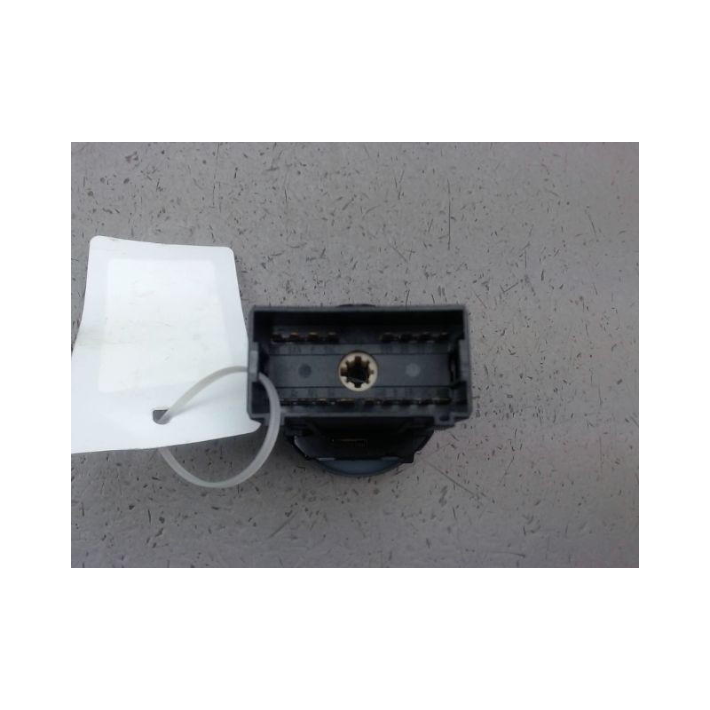 COMMANDE ECLAIRAGE VOLKSWAGEN POLO III Phase 2 1999-2001