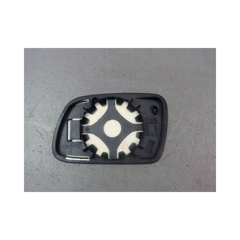 GLACE RETROVISEUR EXT D PEUGEOT 307 Phase 1 2001-2005