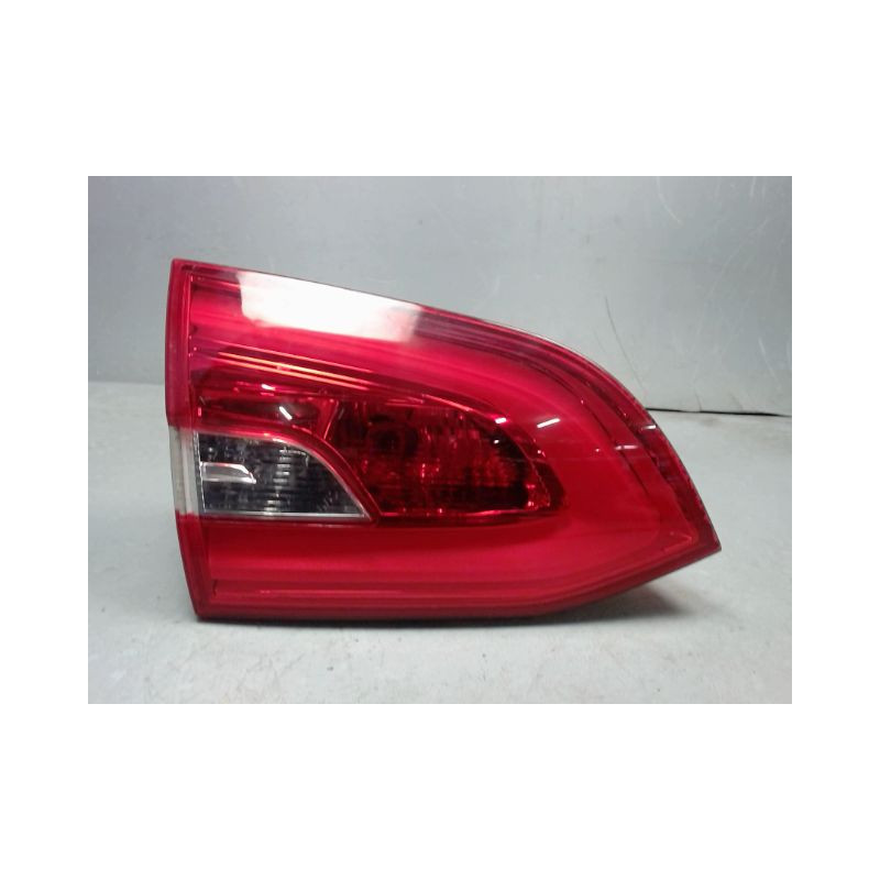 FEU ARRIERE INTERIEUR GAUCHE PEUGEOT 308