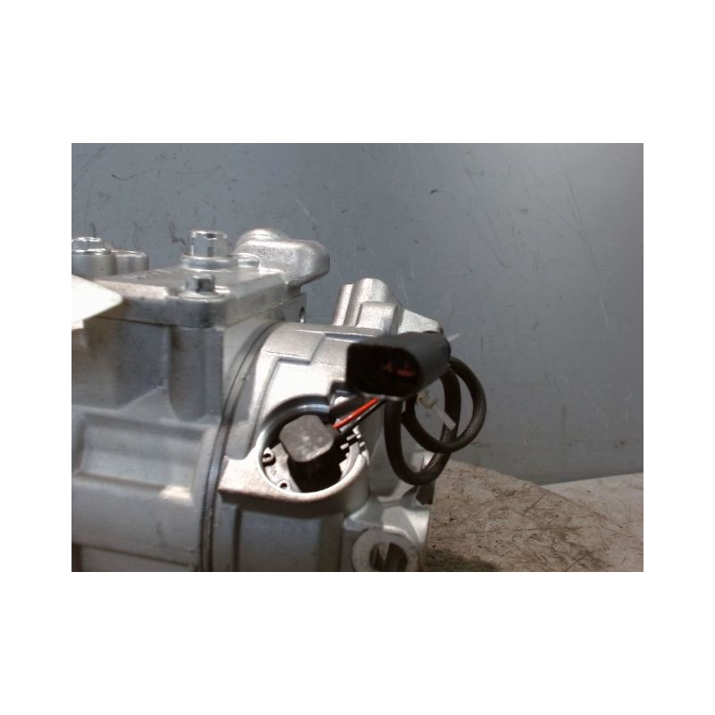COMPRESSEUR AIR CONDITIONNE AUDI Q7