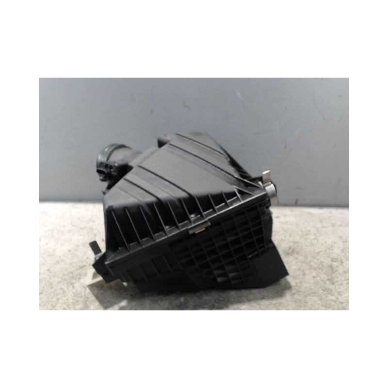 BOITIER FILTRE A AIR TOYOTA VERSO 2010-