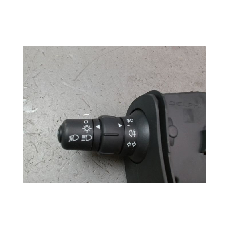COMMANDE ECLAIRAGE RENAULT CLIO III Phase 1 2005-2009