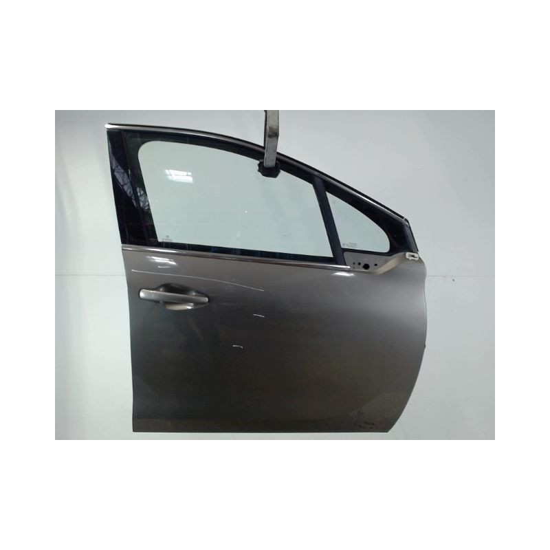 PORTE AVANT DROIT PEUGEOT 208