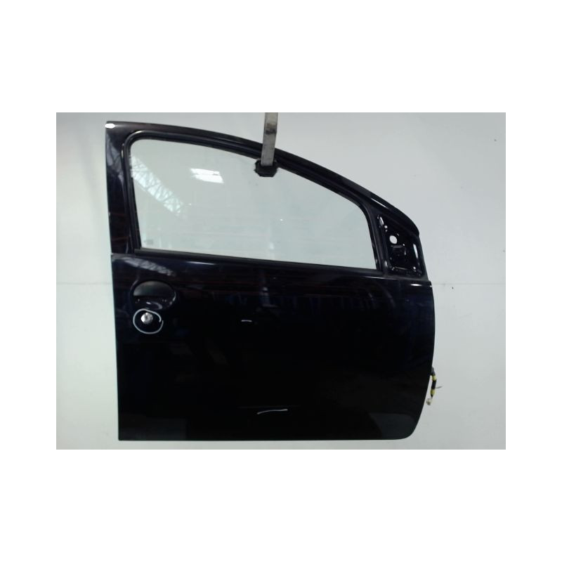 PORTE AVANT DROIT TOYOTA AYGO 5P