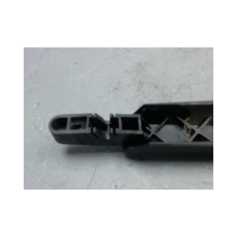 BRAS ESSUIE-GLACE ARRIERE OPEL CORSA 06-09