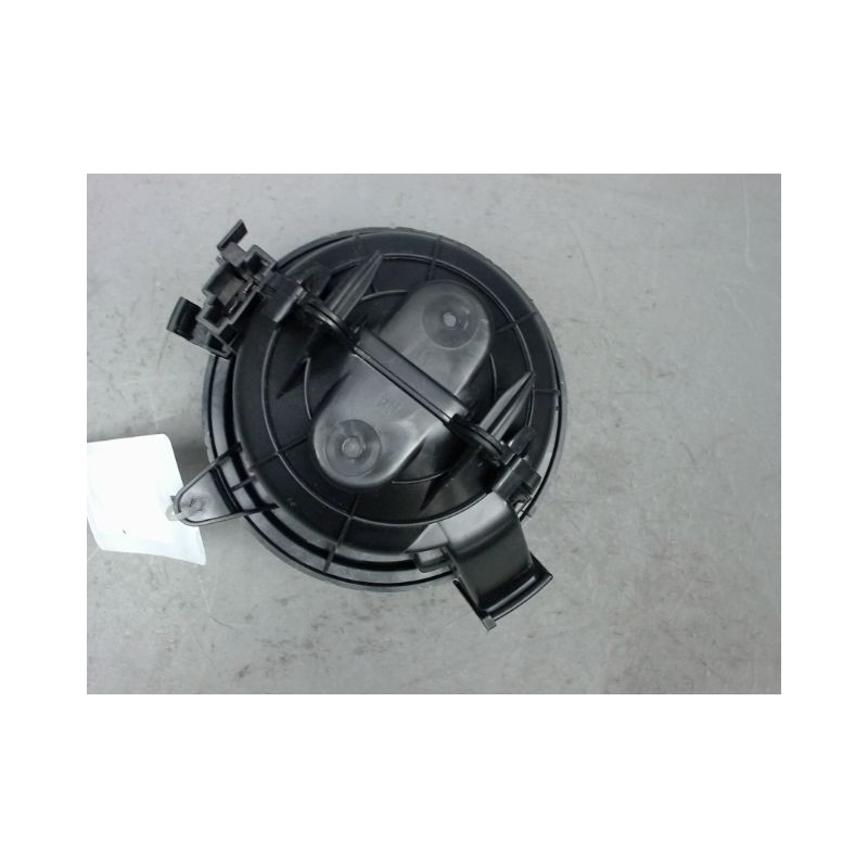 MOTEUR VENTILATEUR CHAUFFAGE PEUGEOT 208