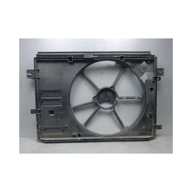 SUPPORT DE VENTILATEUR PEUGEOT 308