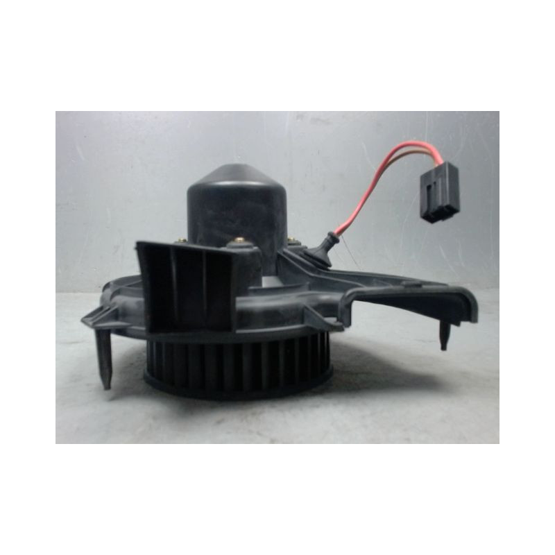 MOTEUR VENTILATEUR CHAUFFAGE OPEL CORSA 03-06