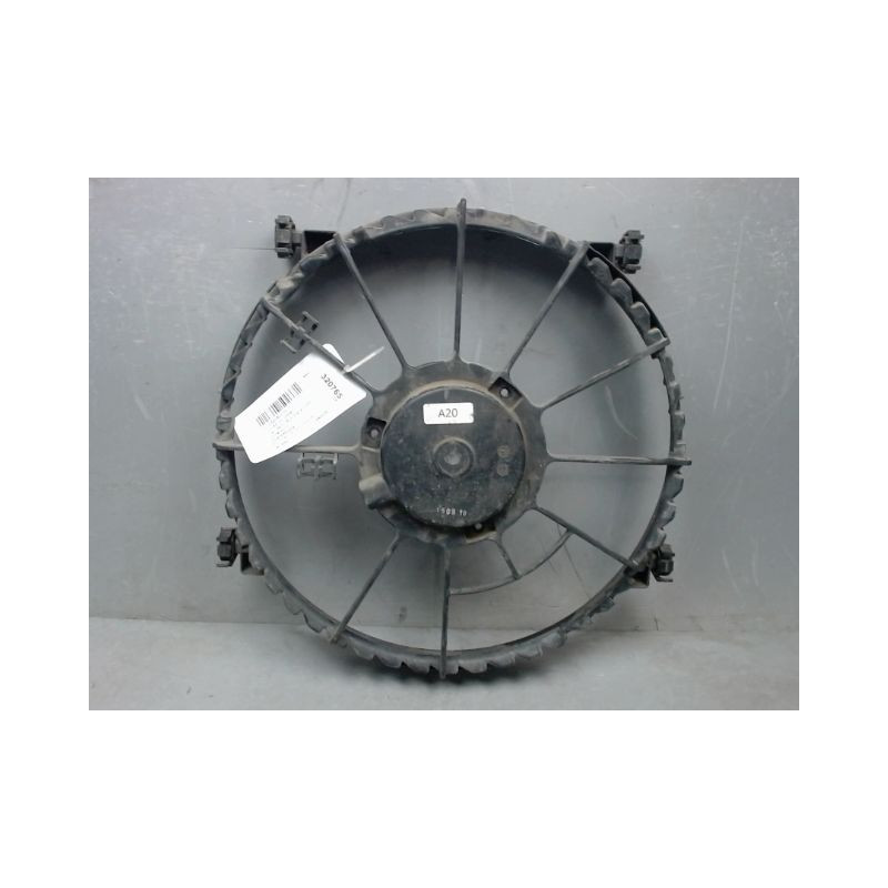 SUPPORT DE VENTILATEUR HYUNDAI I 20 2009-
