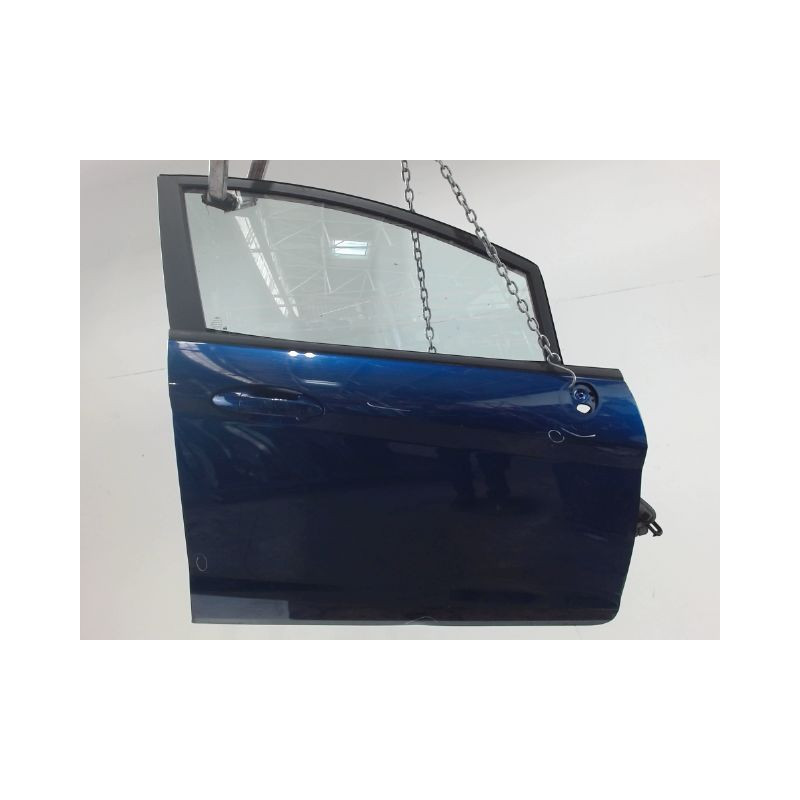 PORTE AVANT DROIT FORD FIESTA