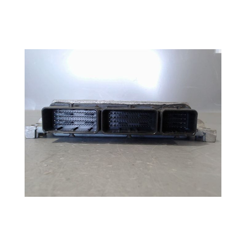 CALCULATEUR MOTEUR NISSAN QHASQAI 2007-