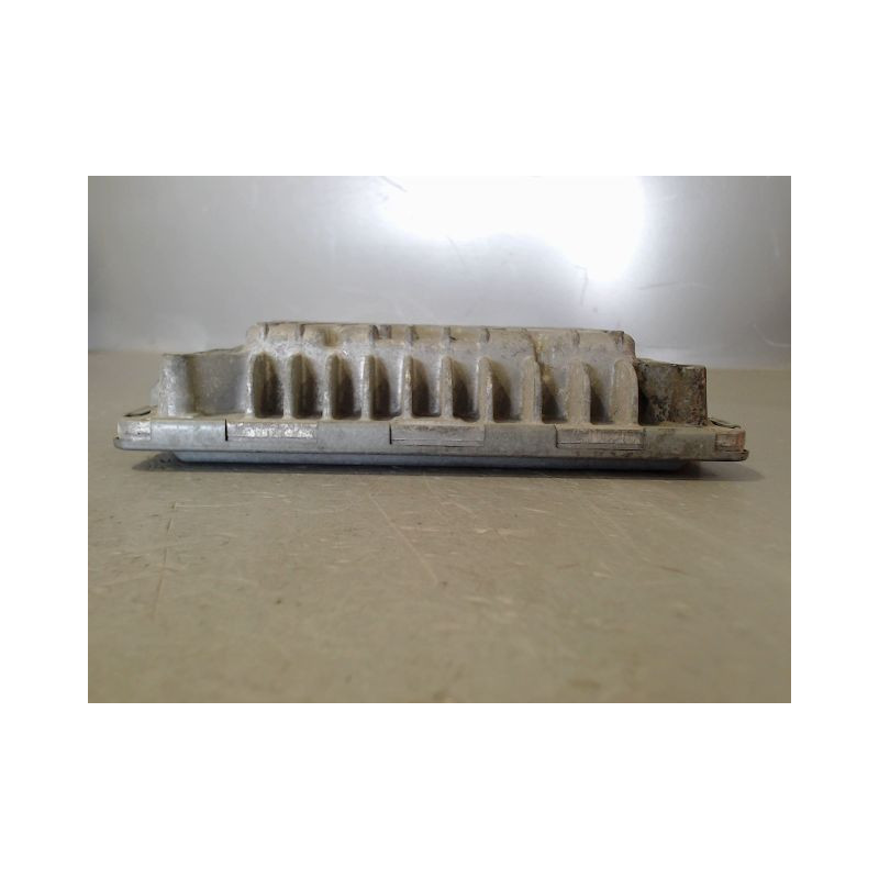 CALCULATEUR MOTEUR NISSAN QHASQAI 2007-