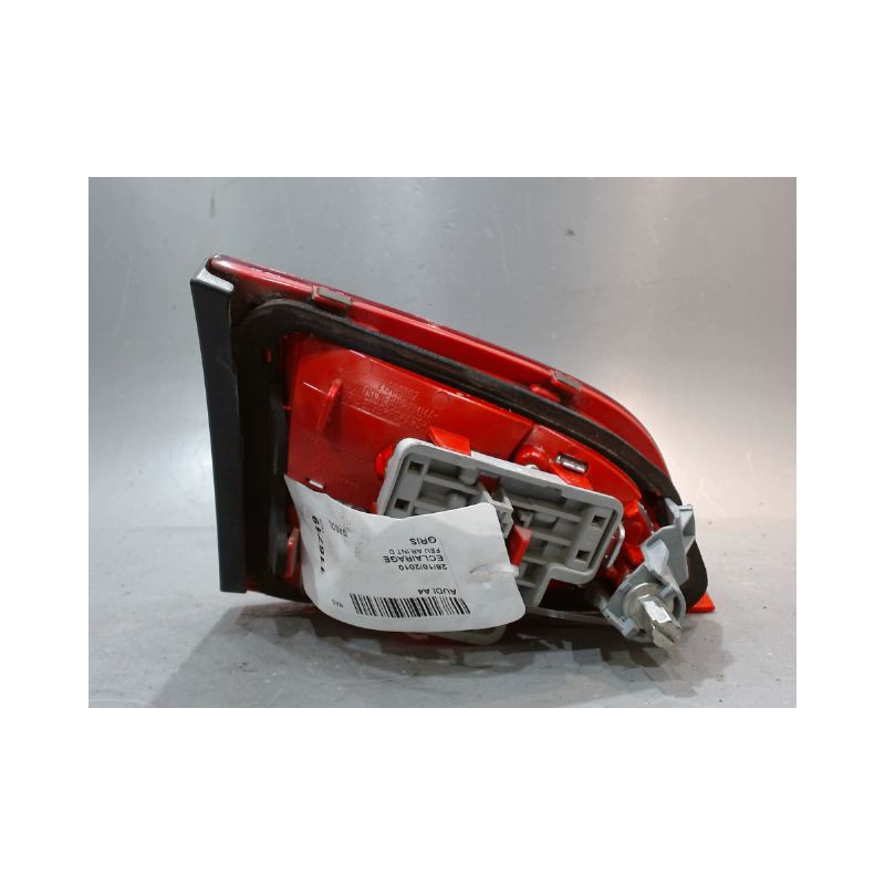 FEU ARRIERE INTERIEUR DROIT AUDI A4