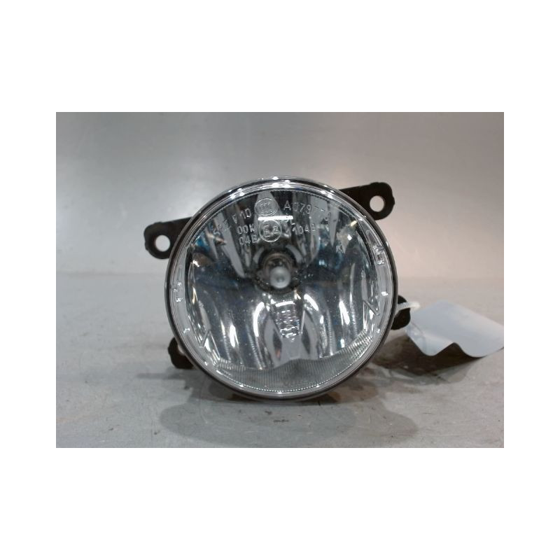 PHARE ANTIBROUILLARD AVANT DROIT RENAULT KANGOO