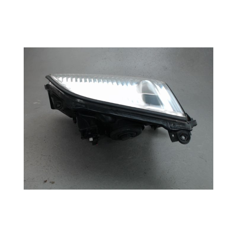 PHARE DROIT NISSAN X-TRAIL