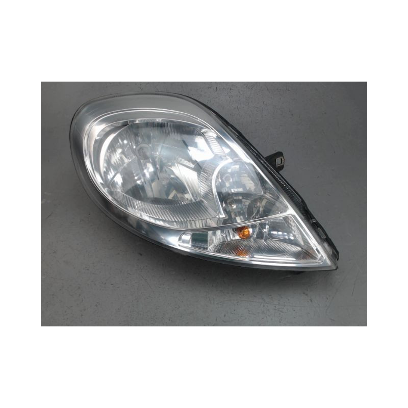 PHARE DROIT RENAULT TRAFIC