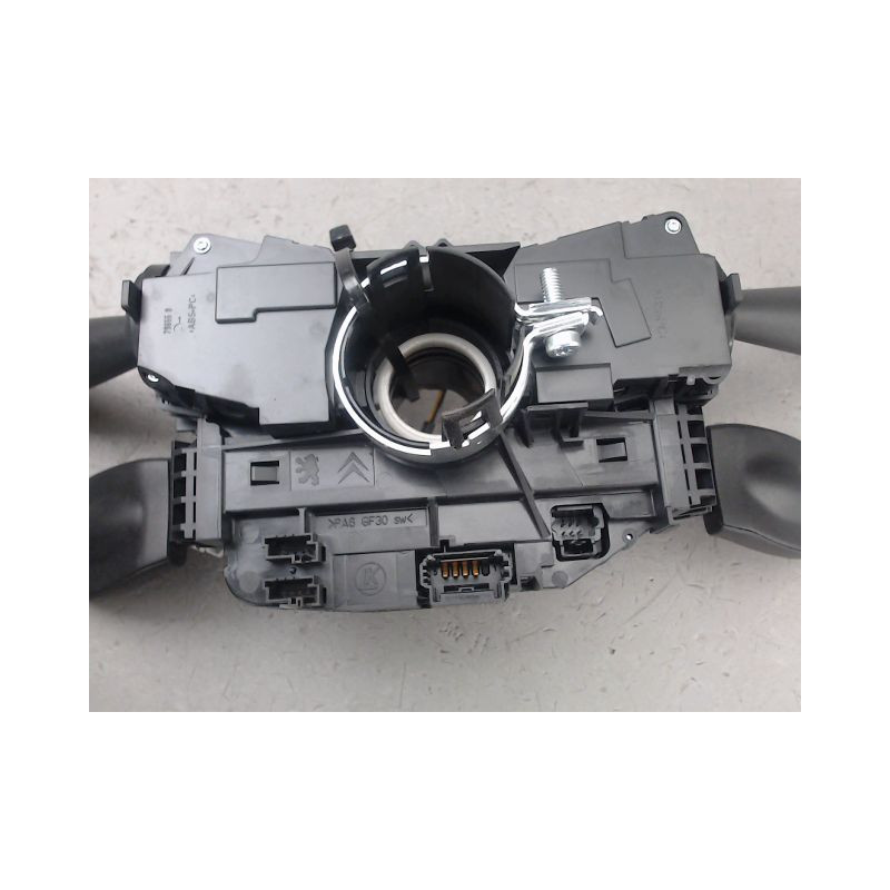 BLOC COMMODOS PEUGEOT 3008